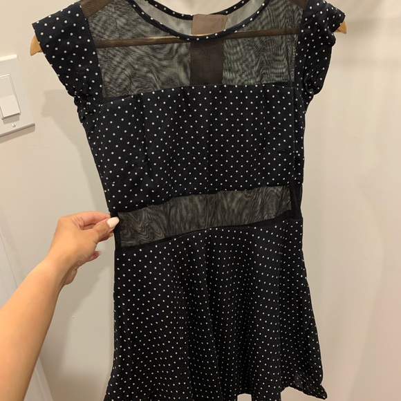 Beautiful Mesh dress - Picture 1 of 1